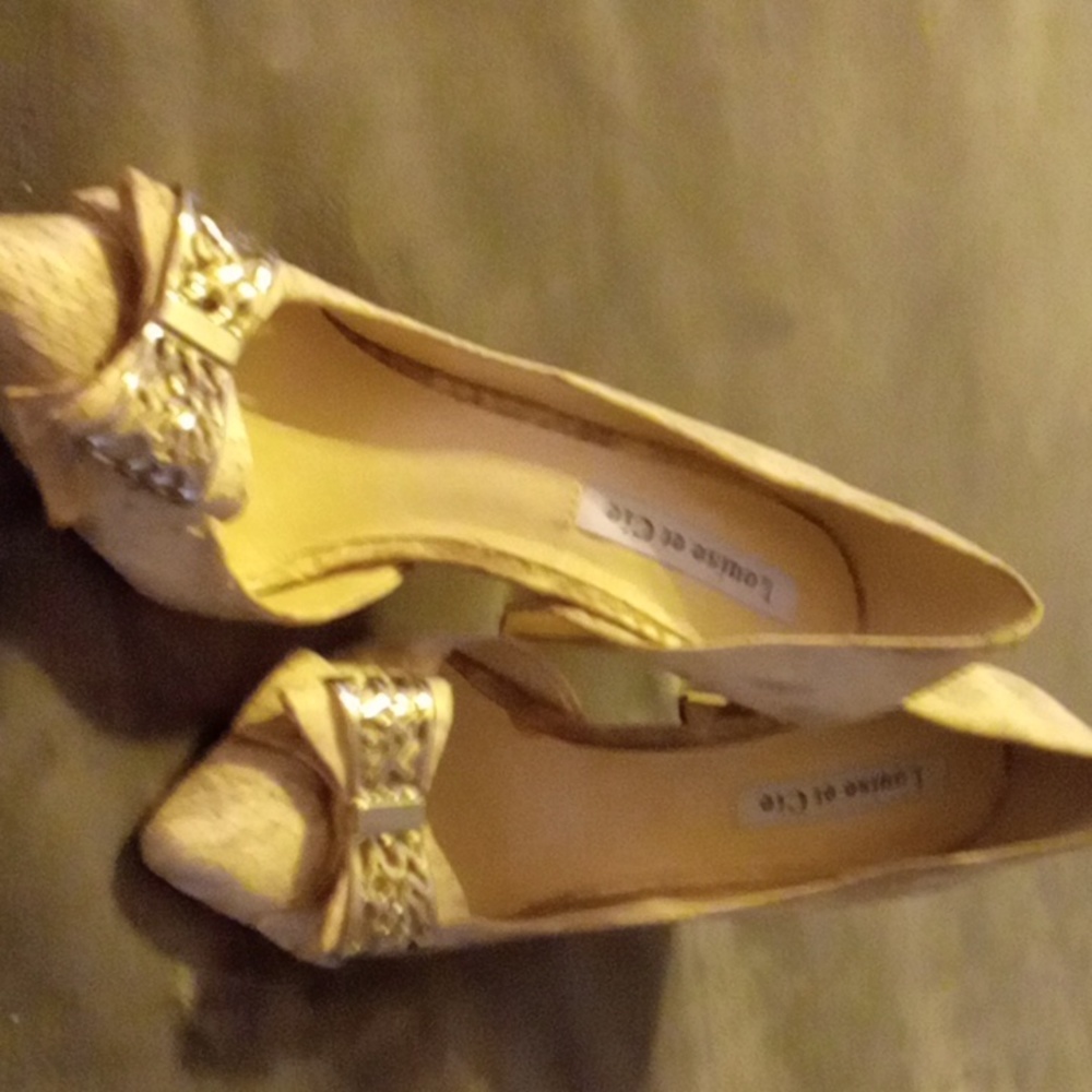Size 7 women's shoes Louise etc Cie